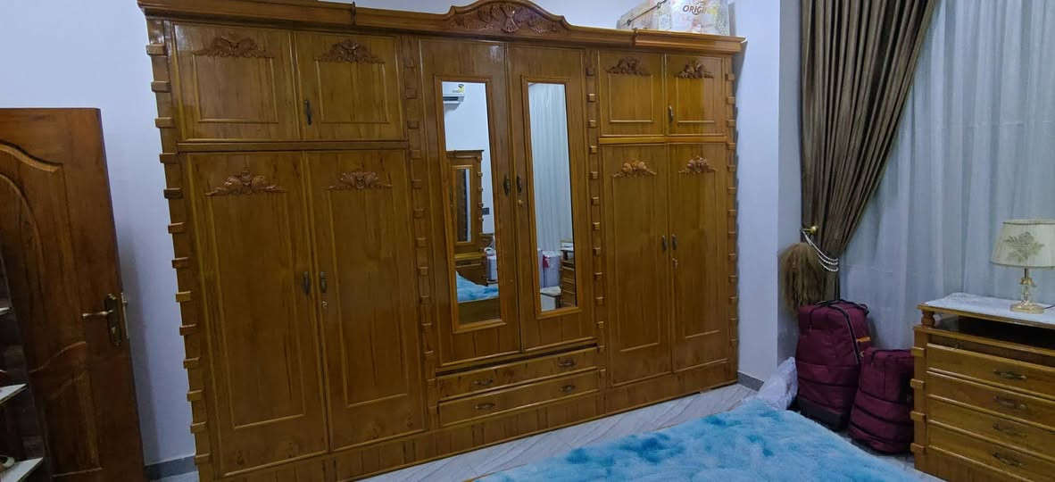 غرفة نوم ست ابواب للبيع جديد كلش سعرهة مليون و 300
سبلت اوكس 2 طن عدد السبالت 2 سعر الواحد 550
علما الغرفة والسبالت العام ماخذهن كلش جدد
للتواصل الاتصال على الرقم ***********
