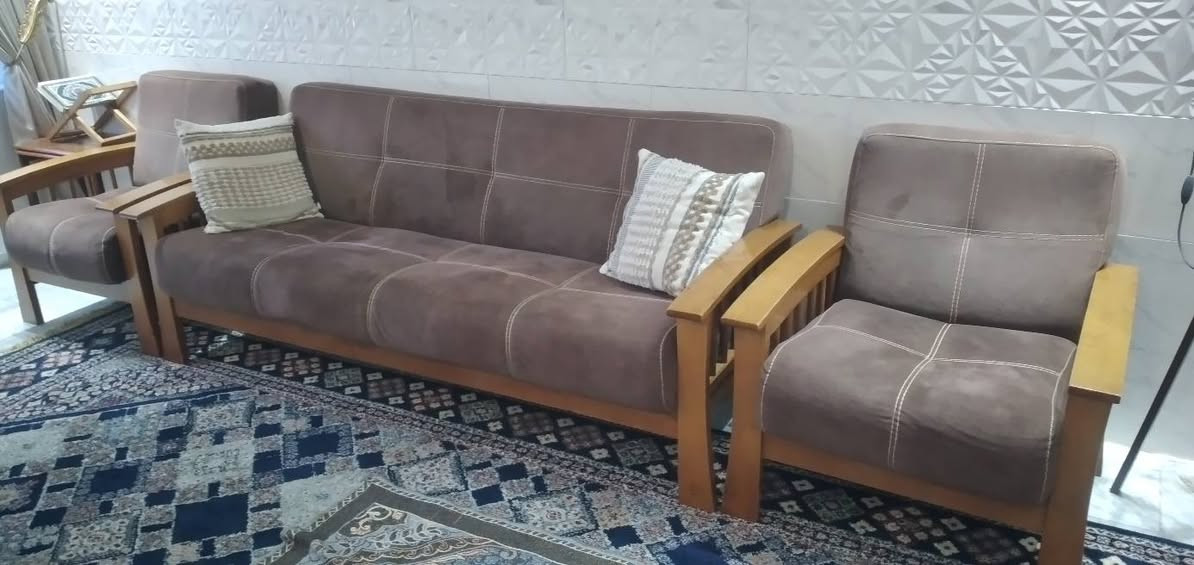 نص تخم تركي القماش قديفه وتر اخو لجديد ٥ مقاعد لسعر ٣٠٠ شهداء لبياع ***********
