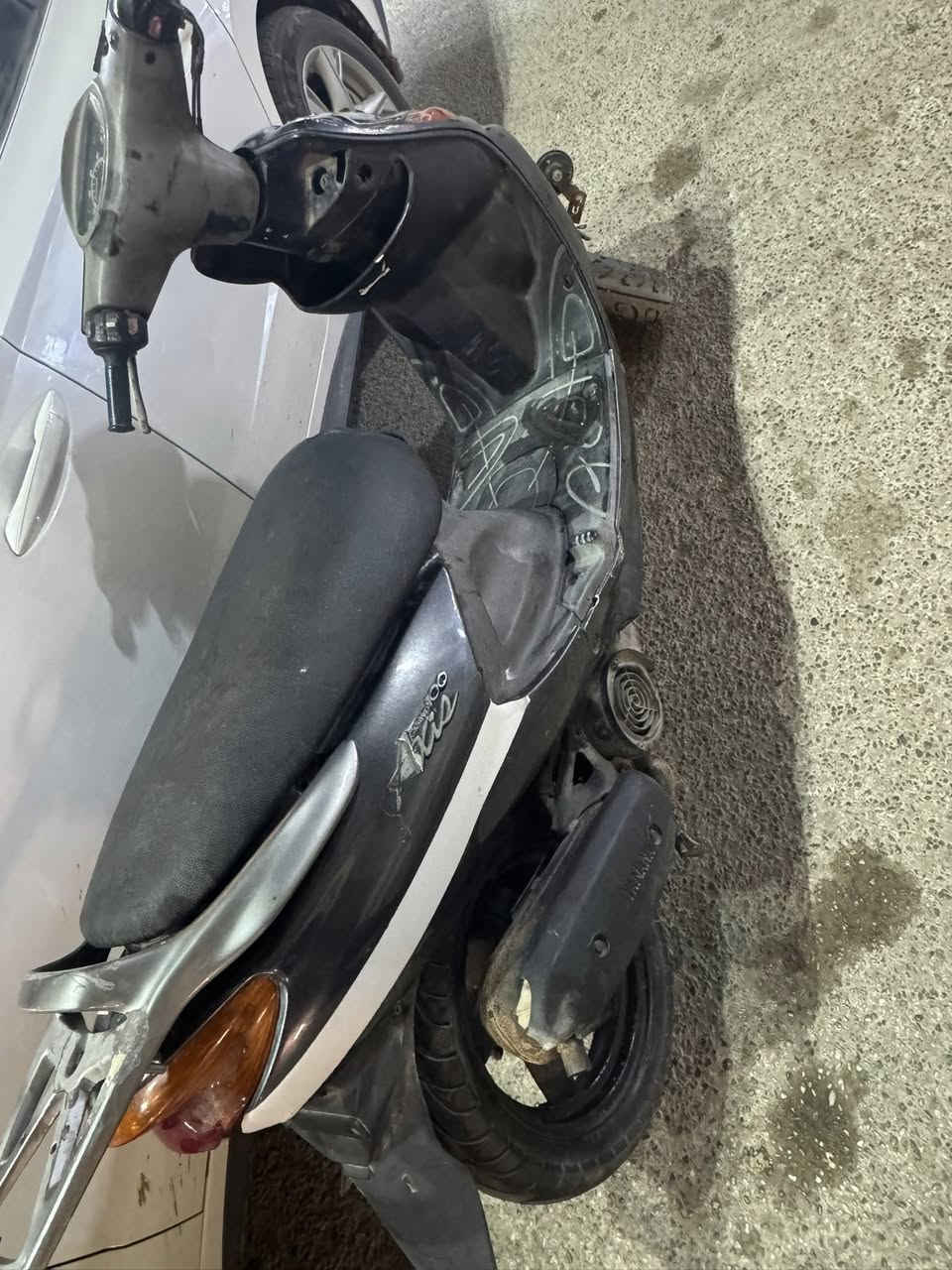 دراجه دولفين نضيفه الون فيلي مبدل بوشه و بستم محارك اخرس كهربئيات شغاله السعر ٥٥٠ وبيه مجال الطيبين


**إذا كنت صاحب هذا الإعلان وتريد حذفه لأي سبب، رجاءا أرسل رسالة إلى الدعم الفني**