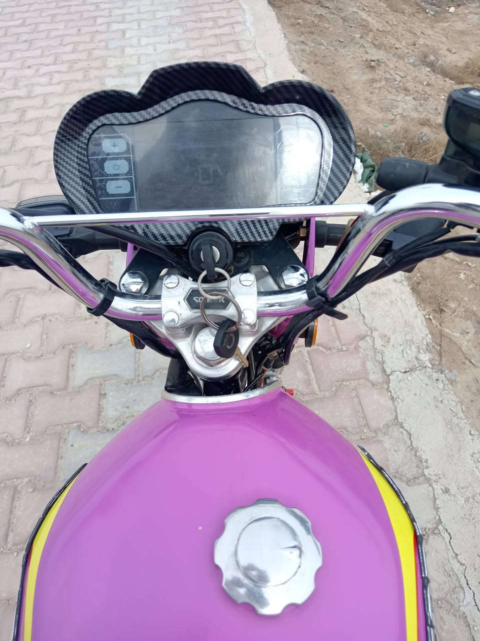 تايكر سولنك موديل 25 لون مميز اورق كامله
سعر ٧٥٠ وبيها مجال الخاص مفتوح الشراي يراسل ويدلل
كلشي شغال كفاله


**إذا كنت صاحب هذا الإعلان وتريد حذفه لأي سبب، رجاءا أرسل رسالة إلى الدعم الفني**