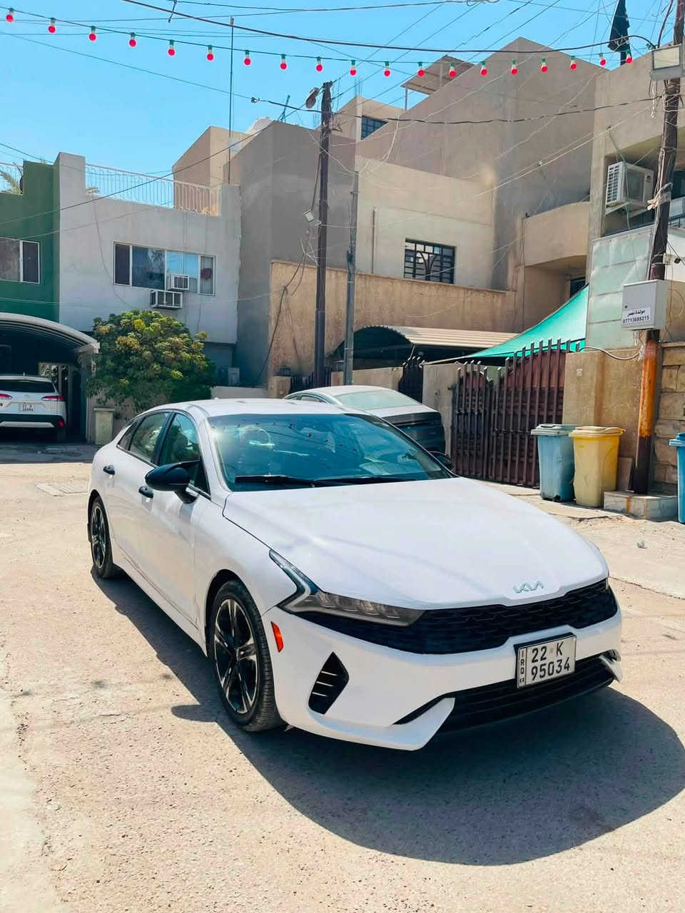 السلام عليكم 
كي فايف 2022 Gt line ابيض 
السياره نظيفه دواخل وكشر جانت بيها ملاحظات وسويتهن كلهن كير محرك نظيفات 
مواصفات معروفه تحديد مسار تشغيل عن بعد ثلاث انظمه قياده تحكمات ستيرن داخل جلد احمر ستيرن D تخم تايرات جديد مصارله شهر 
السياره رقم اربيل وكاله او تحويل ، صور الحادث مرفقه 
بغداد / حي العامل 
‎‏***********
