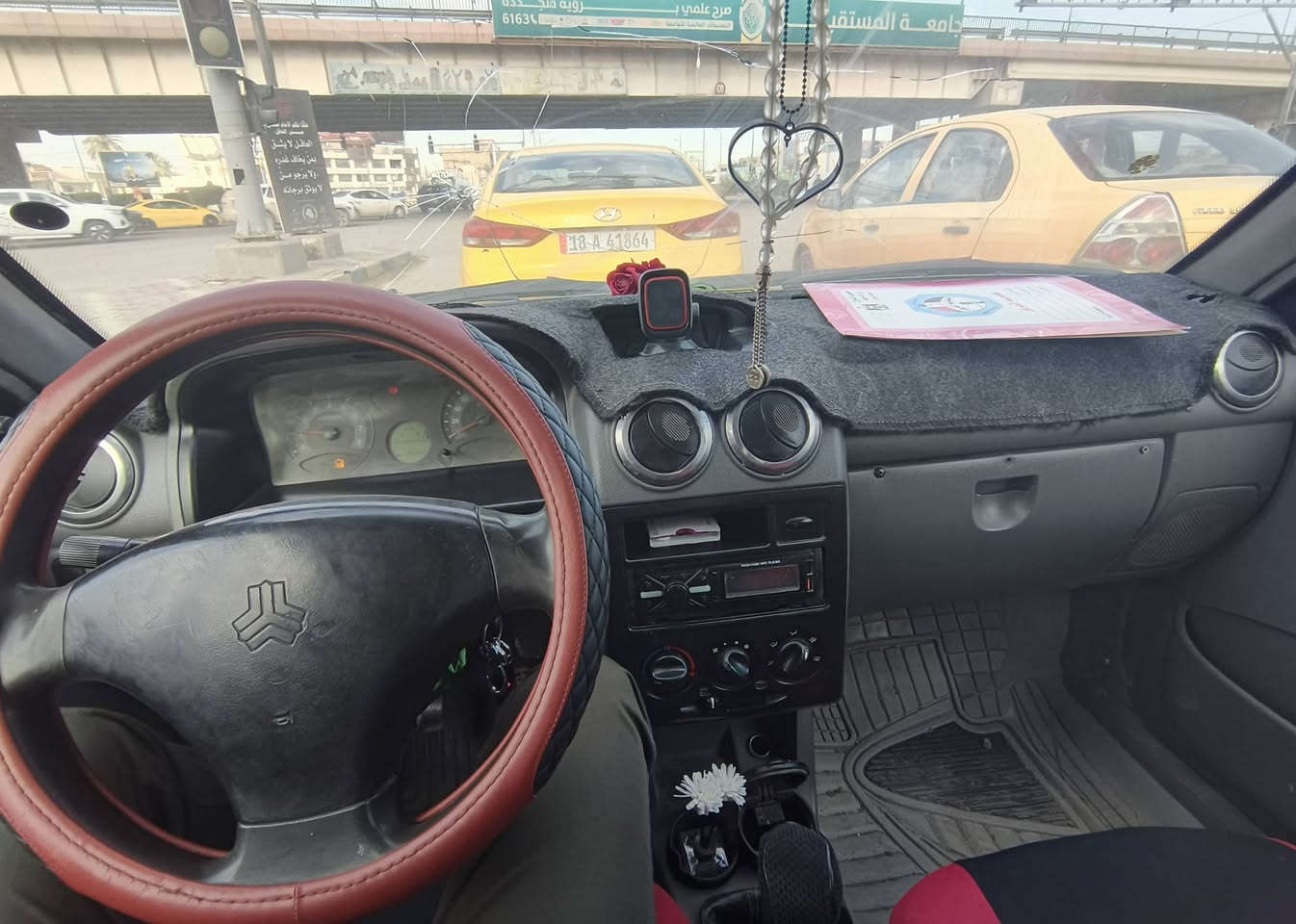 سيارة سايبا موديل 2012 جاهزه من كير ومحرك وتبريد وحداديه   رقمه بغداد السيارة مال جناي وما يشتغل بيه مال بيت ودوام راعيه موجود بابل  تتكاتب وياا سيارة سعره 25 وبيه مجال علية غرامه مرور 100 الف ينزل من سعر  للشراي رقم صاحب السياره ***********
