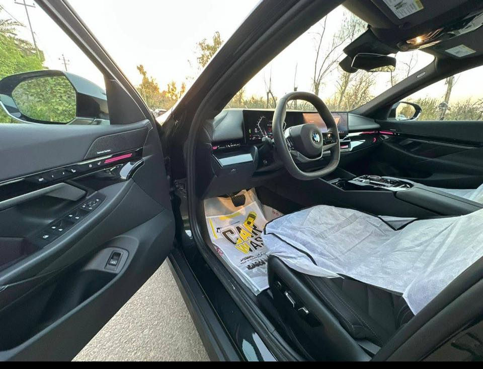 ‎🌷السلام عليكم
‎‏🇩🇪🇩🇪 BMW 530i 

2024 🔶

ماشيه 37 الف  

‎مكينة: 20 توين باور💯

‎كفالة كير ومكينة كلها بشرط بلادي برغي ممفتوح بيها 📛صاروخ ماشاء الله سيرفس كامل

‎السيارة كلين تايتل كفالة 

‎مواصفـات ال بي ام 

‎. داتا شـو (لاينر) + كيج (عداد) الكتروني

‎. فتحة سقف 

‎.٥ كاميرات 

‎داخل  جلد  اسود 

‎. رادار 360 درجة + رادار نقاط عمياء

‎. رادار تحديد مسار وخطوط شوارع

‎. كشنات هيتـر + خزن ميموري

‎. تغيير الصوت وتغيير الاغاني عن طريق البعد (اشارة اصابع)

‎. ويل بلادي اصلي شركة

‎. لايت اوتو عالي ناصي + ماسحات جام اوتو

‎. تشغيل عن بعد

‎. اوتو ستارت + اوتو هولد 

‎. دشبول ليزري عدد الوان متغيرة

‎. صندوك كهربائي بصمة + بالقدم ينفتح + عن بعد

‎. سستم صوت سماعات هارمان كاردون

‎. مواصفات هواية متنعد ذكرت عدد منها

رقمها دهوك باسمي  الشخصي بشرط التحويل 

السعر 💵💵💵

‎العنوان: اربيل 

☎️***********
واتس***********

‎واتساب - اتصال
