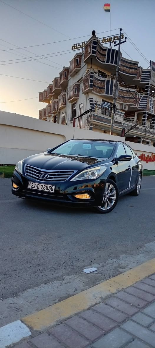 السلام عليكم
من رخصة الادمن المحترم
للبيع بالنقد فقط بدون اقساط ولا مراوس 
هيونداي ازيرا خليجي 2012 مكفوله من الصبغ والحادث عدا بارد شويه بالجاملغ الخلف السايق كلش بسيط 
رقم اربيل الدولي جديد سنويه جديده شرط التحويل
كير ومكينه شرط الفحص اخوان منزل مقطع فديو وتفاصيل كامله
مواصفات نص فول
تحكم ستيرن
كراسي كهرباء
كشنات جلد
داخل لونين
صاجات
مري شفط
اشاير بالمري
يدات نيكل
تبريد قطعتين
بردات خلفيه
براجكتورات
لدات امامي وخلفي
حساسات امامي وخلفي بلاد
اواكس +US B
سماعات دمام اصليه 
لايت اوتو
 خمسة ويل كب 18 اصلي
تبريد ثلج
تدفئة شغاله
صدر امامي وخلفي بحاله جيده
مكينه ٣٣٠٠ دوش بحاله جيده
باتري جديد
السياره حلوه وجاهزة للجناي مكاني بغداد الكرخ السعر ١١٦$ مجال بسيط حك الجيه للشراي للاستفسار الاتصال بالرقم *********** ( تعال شوف السياره واحكم بنفسك وتدلل) ترايها اخت الزيرو بالعافيه عالياخذها وتحياتي للجميع
