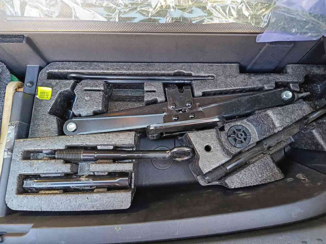 يا الله
السلام عليكم سورنتو موديل 20 سياره كفاله عامه من الطقه من الضربه شرط ماكينه 6 سلندر لا مفتوح لا تنقيص ولا تبخير تخن تايرات بكيس دوشمه جديده سياره جديده بالكيس على الشرط ماشا 55 للتواصل اتصل علي على هذا الرقم الشراي يتصل بالمو شرا لا يتصل 
*********** السعر يتصل علي
