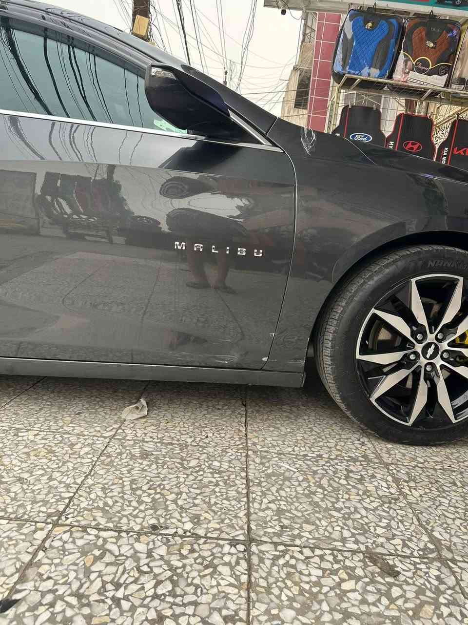 ماليبو 17 فول مواصفات lt2 السعر 102ورقة
- محرك 1500 تيربو 4 سلندر
- تشغيل عن بعد وبصمة ابواب وجنطة
- شاشة اعطال وسطية
- بانوراما car play
- تبريد قطعتين خلفي وامامي
- كشن السائق والصدر كهربائي
- سماعا Bos
- تدفئة كشنات
• كشنات جلد
- تحكمات ستيرن جهتين 
- كاميرا خلفية دوارة 
- ⁠مرايات جانبية تحكم كهربائي
- السيارة رقم دهوك

 سنوية بأسمي شرط وكالة وتحويل***********
