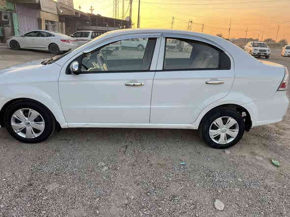 أفيو 2011خليجي  رقم صلاح  الدين شركه عامه سياره مكفوله من صبغ وضربه وتبديل سياره  جاهزه تخم تاير صدر مابيه برغي نقص نضيفه مال بيت مكان السياره صلاح الدين بلد تقاطع بني سعد السعر70وبي مجال مجال حك الجيه ***********
