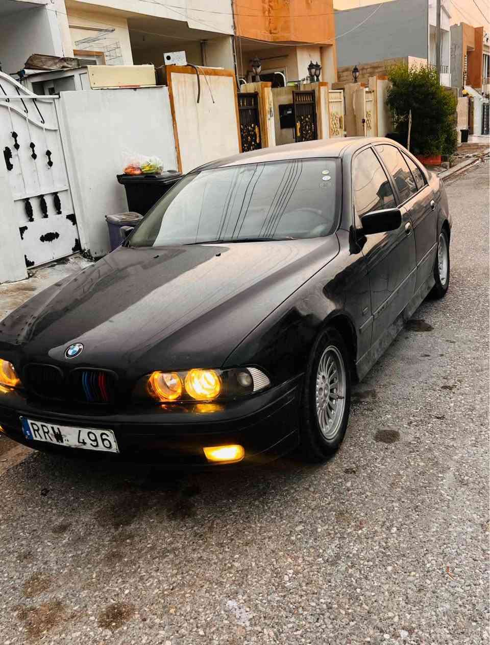 سه قه ر ٢٠٠٠
سبوخ عام 
به بي ليدران
٣گير
مه نه فيس
*********** Singapore
