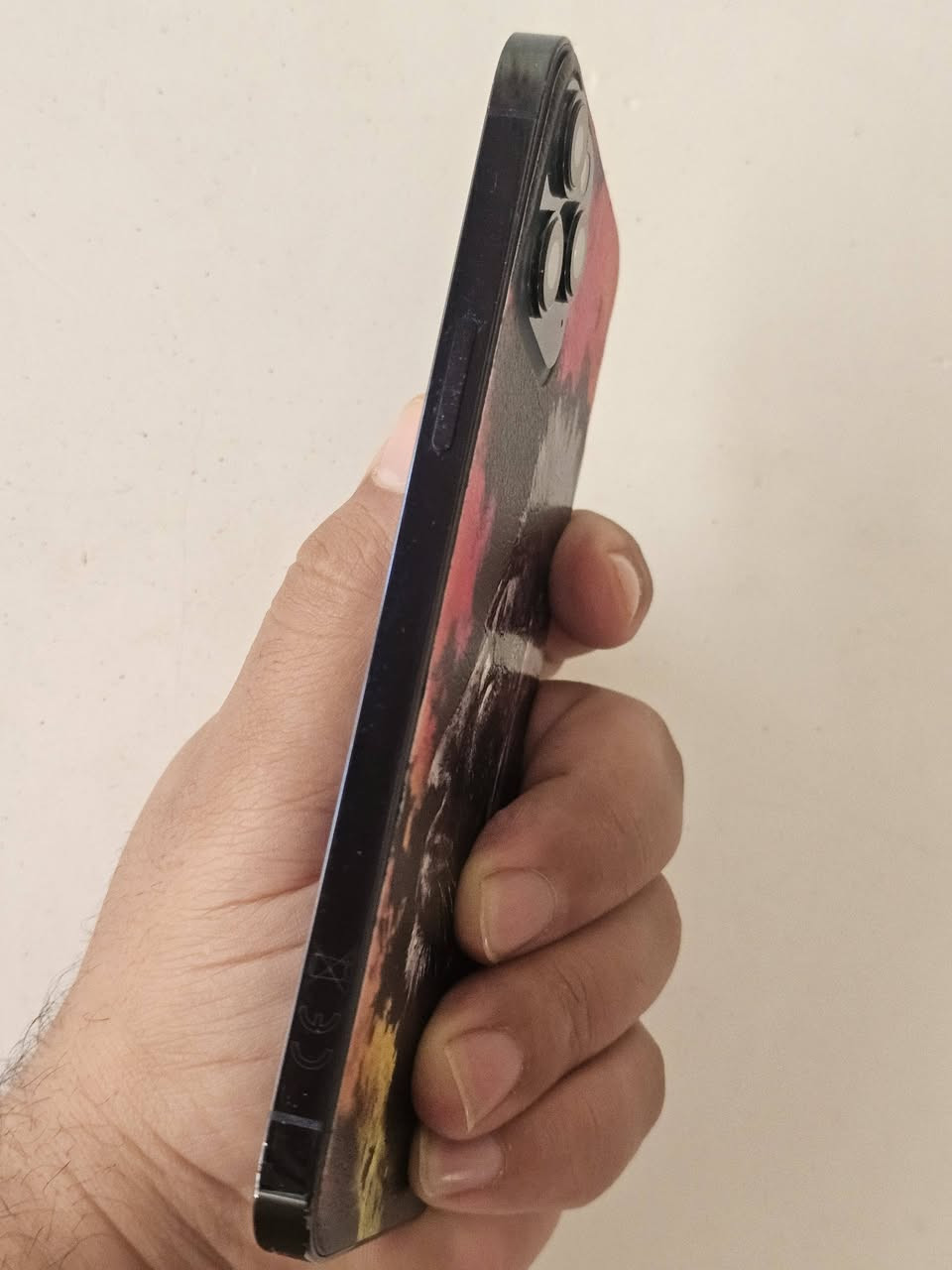أهل نطيحه و مناسب لحك
11 برو ماكس  سعره  250 نهايته 

12 برو ماكس 350 نهايته ما مفتوح ولا مصلح بي شغلات بسيطه 

أسعار ثابته

مكاني بابل توصيل ماكو 

***********
