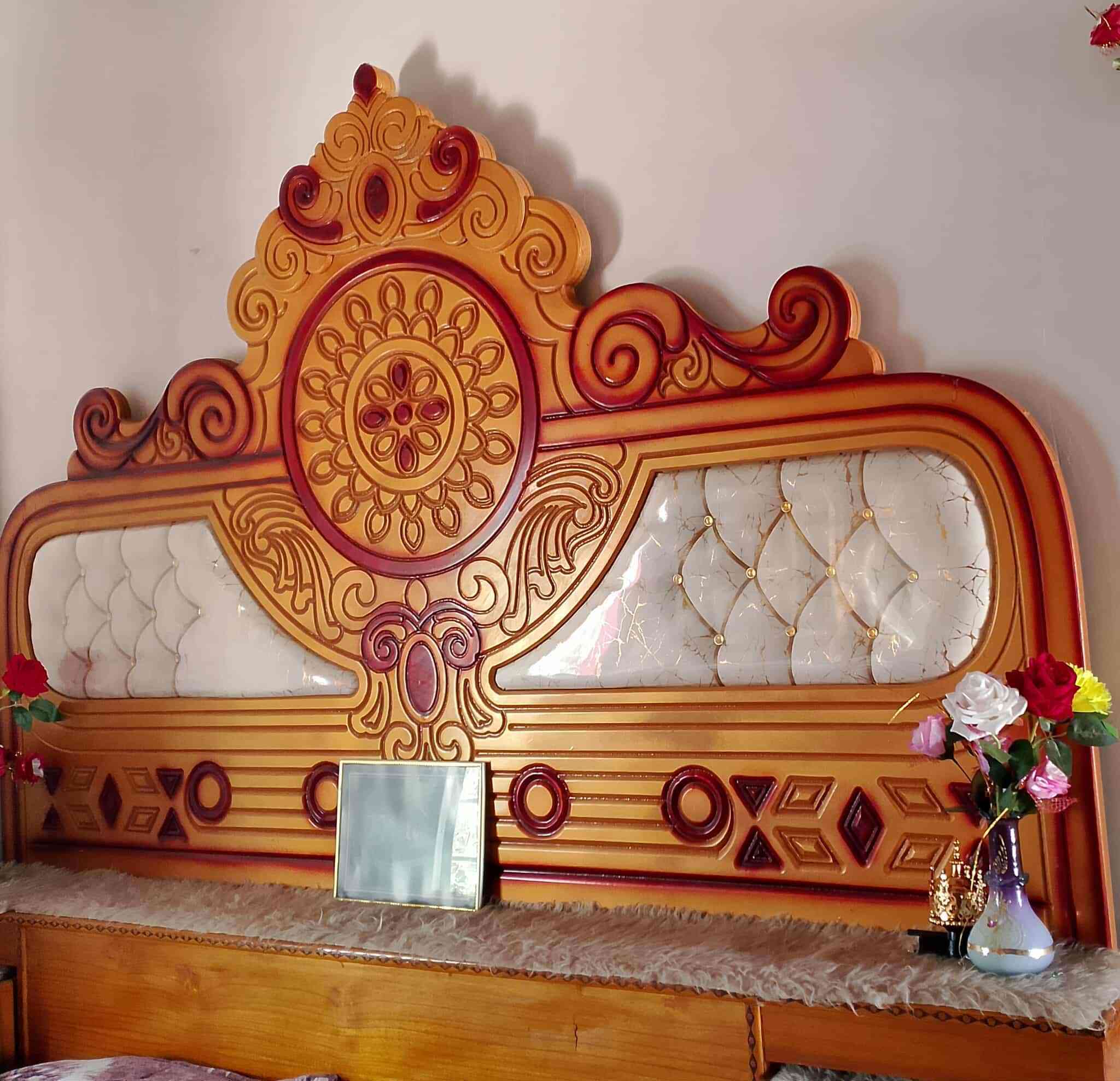 غرفة البيع مستخدم قليل سعر 900وبيهة مجال قليل مكاني نجف***********
