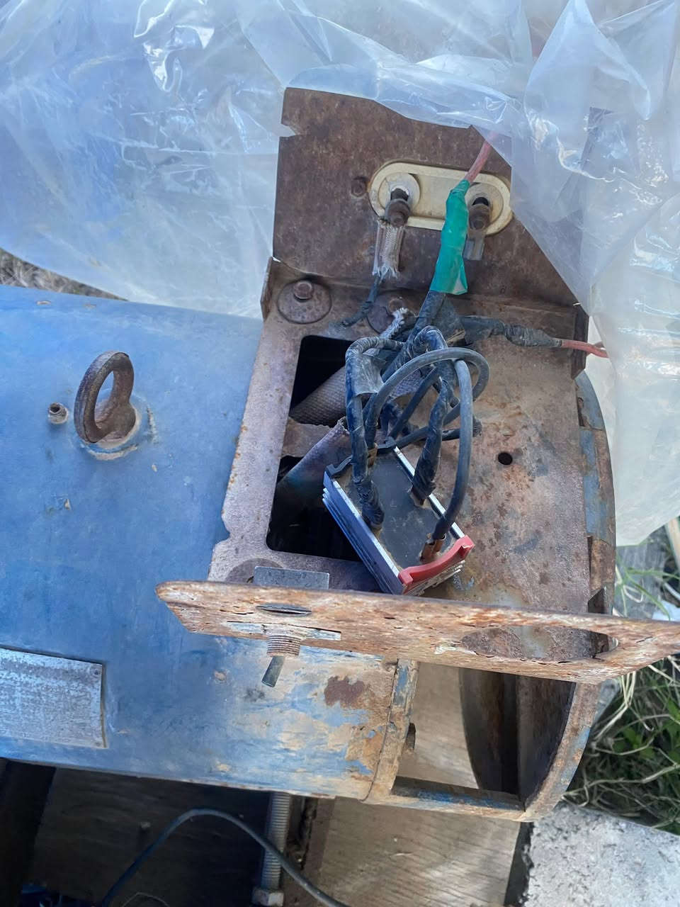 مولد گامه للبيع 
20 امبير 
مستخدام شي قليل
السعر 700 وبي مجال للطيبين
للأستفسار ***********
