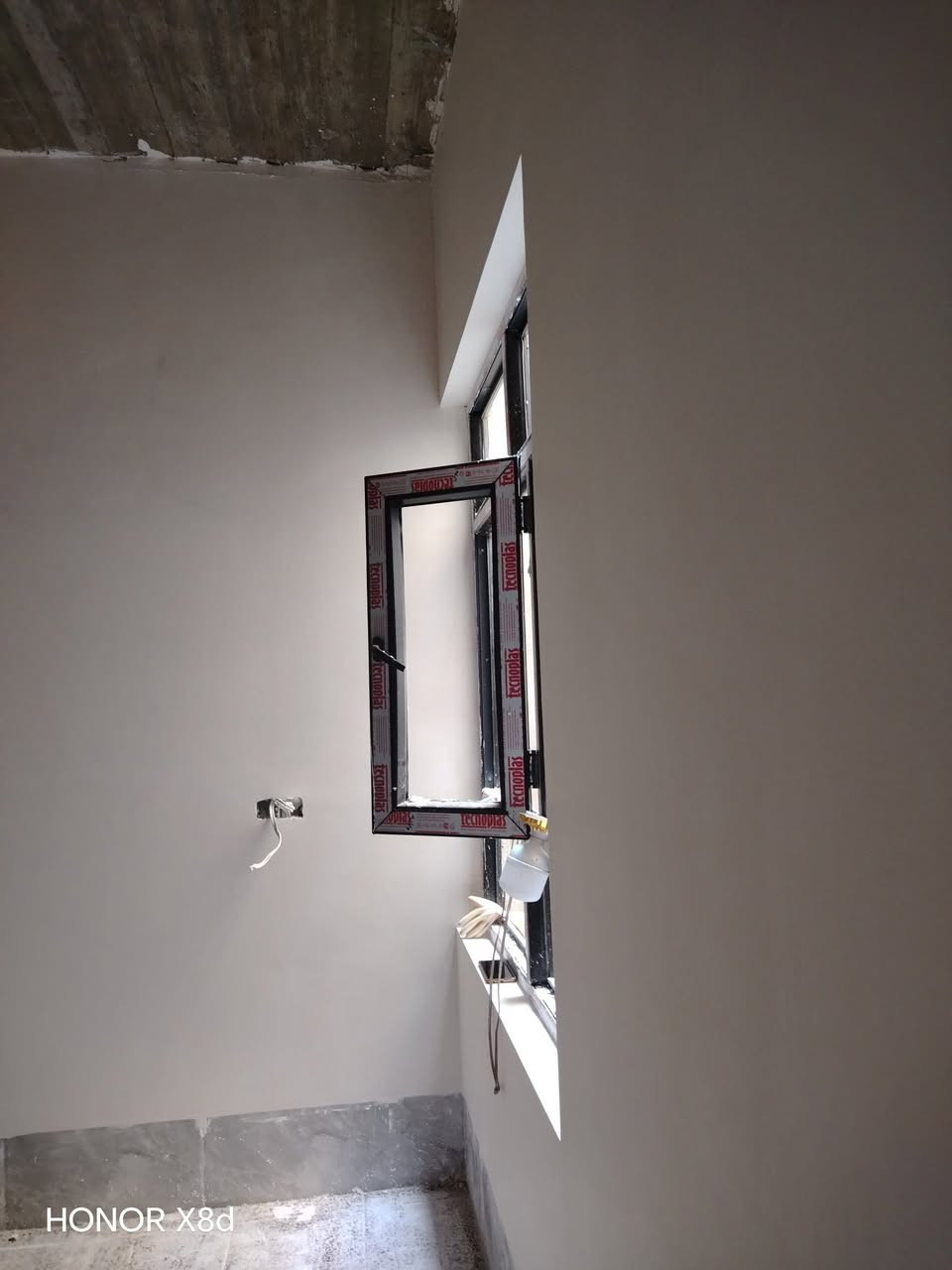 لباخين جص كادر كامل 
التزام بالعمل. 
شغل درجة اولئ ومساطر 
نشتغل كافة محافظة الموصل
للتواصل *********** او مراسلة الصفحة
جزء من اعمالنه
