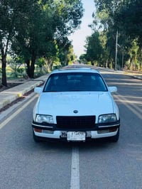 اوبل سيناتور • ١٩٩١ • رقم بغداد