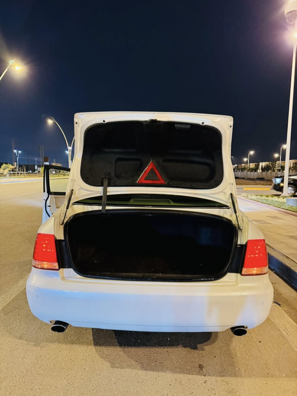 شاهينة موديل 2004 كفالة عامة شاصي 80 (3) دگم مكينة 2.5 بردة خلفية داخل مخمل بيجي شاشة قطعتين تبريد صاجات ايسر بلاد كنترول الجام تحكم ايسر بلاد اشاير ايسر بلاد السيارة جاهزة ؏ اخر حباية تخم تاير جواها حدادة طوبة رقم بصرة دولي هزة جديدة تحويل ثاني يوم نقل جثة رقم شاهينة اصل اطلع بيها وين ماتريد كواتم كاملة بلاد 6 بصمات بصمة سودة  تدفئة تبريد ماشية 97 الف فقط المكان البصرة القبلة 
للاستفسار ***********
