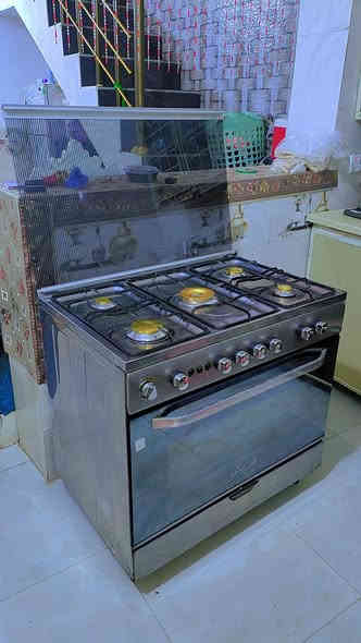 طباخ فرش مصري باب اول شرط الشغل 5عيون فرن فوك وجوه كله شغال ماداخل تصليح فقط عيون الفوك مبدله جدد اصليه 
السعر 225مكاني كربلاء 
***********
