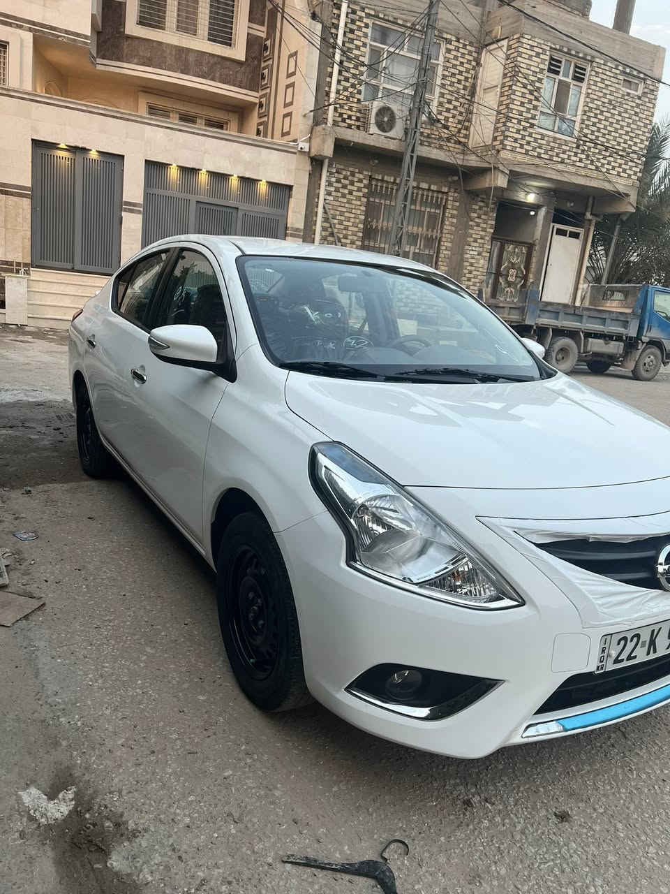 للبيع صني موديل 25 رقم اربيل بأسم شركه وكاله تحويل سياره كفاله بيه فقط شخط باب السايق جاهز من كلشي على وضع الشركه ماشيه 17الف 
سعر 120 وكاله عليه قفل 🔒 مكان النجف اتصال 📞 فقط***********
