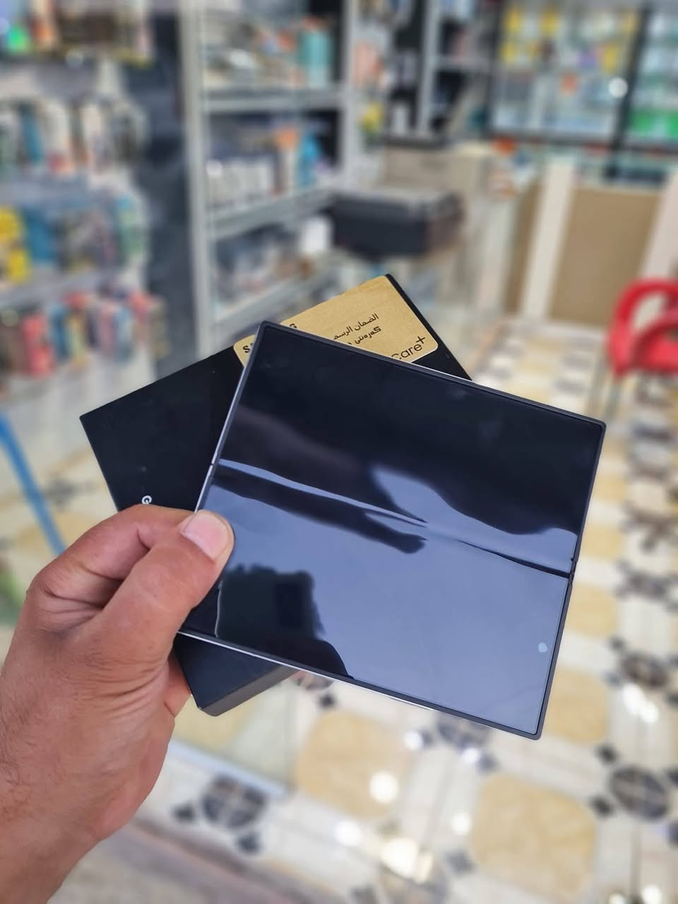 Z fold 6 256GB
2 sim card
وياه كارتون وشاحنه اصليه من سامسونغ 
نضافه الجهاز 95%
للتواصل *********** واتساب او اتصال
