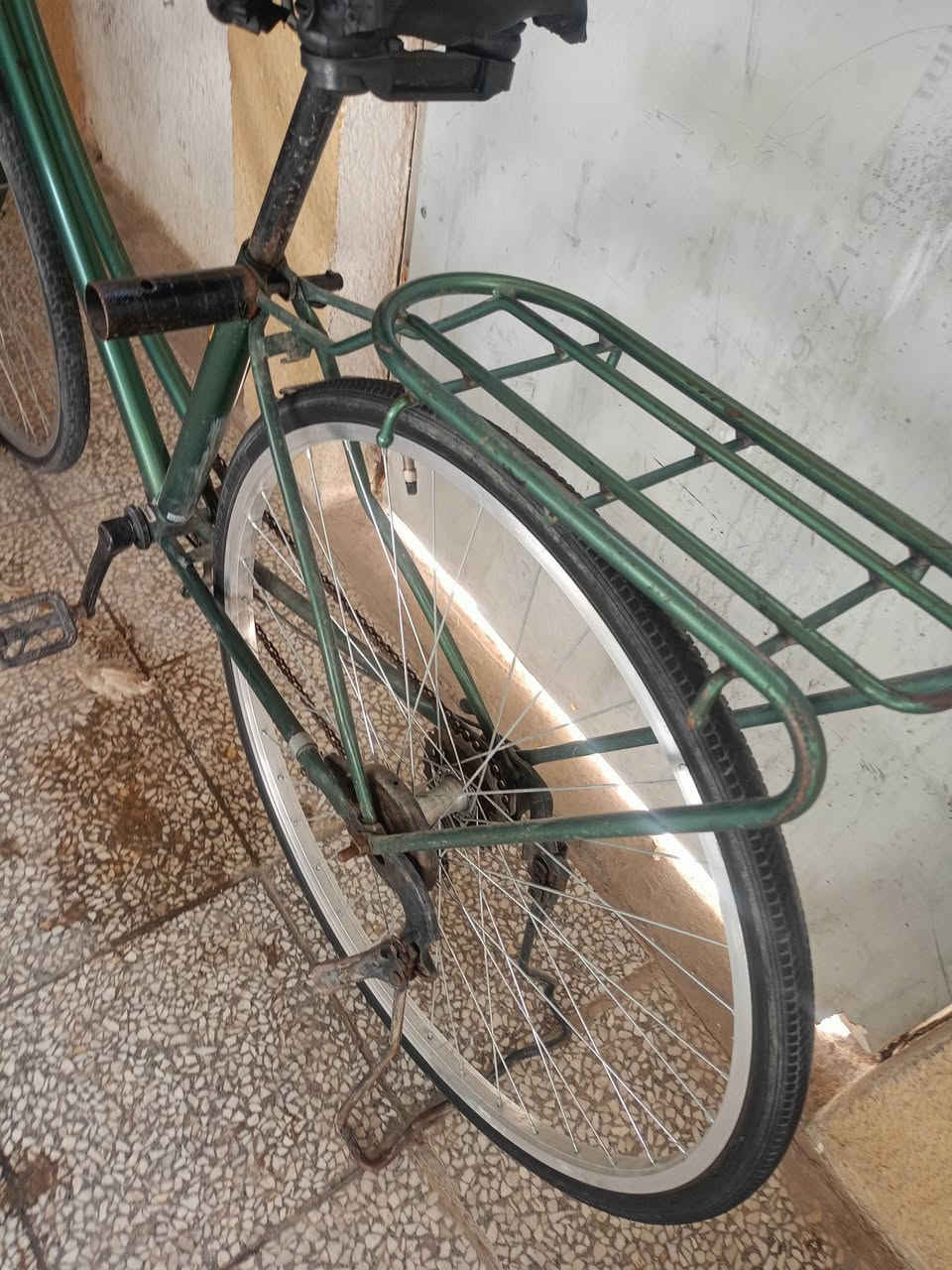 سلام عليكم
للبيع باسكل حجم27 
مكاني نجف حي السلام
السعر 60وبي مجال 
واتساب بكل وقت ***********
