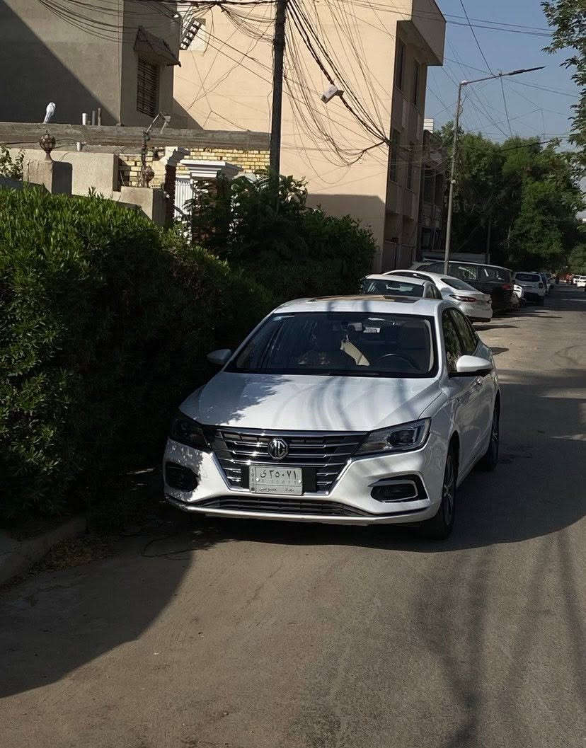 السلام عليكم
للبيع MG 5 2024 فول مواصفات فئة LUX

ماشية ٣٠ الف
مكان بغداد
سعر ١٠٥


**إذا كنت صاحب هذا الإعلان وتريد حذفه لأي سبب، رجاءا أرسل رسالة إلى الدعم الفني**