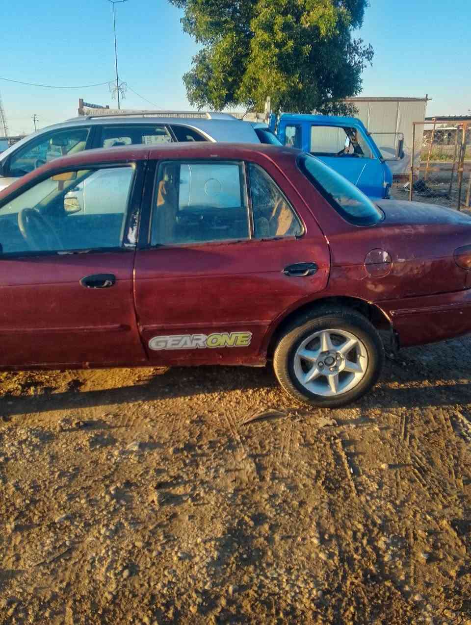 سيفيا موديل 94  للبيع المكان بابل مسيب السياره جاهزه السعر 18 أو بيه مجال قليل ***********
