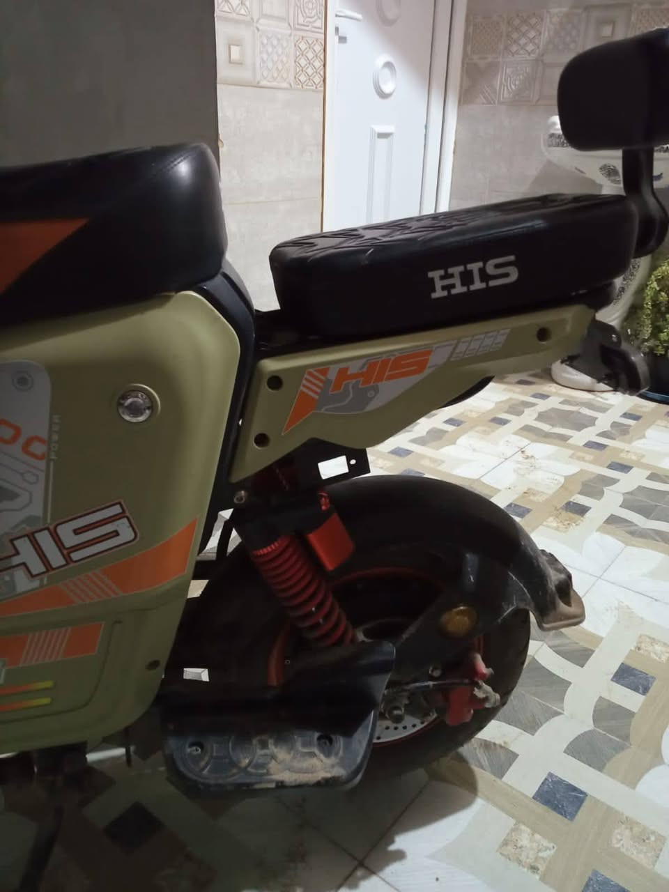 السلام عليكم دراجة شحن HTS  (H900) موديل, 2025كلة جديد فول مكاني ديالى بعقوبة العبارة حد لا خضر بسعر  خاص مناسب جدن (بك) (هورن) ( شاير + بومة خمس ألوان) تصال على هاذة الرقم *********** ( وتساب) (اتصال على الرصيد أو على رقم الخاص   ) ###
