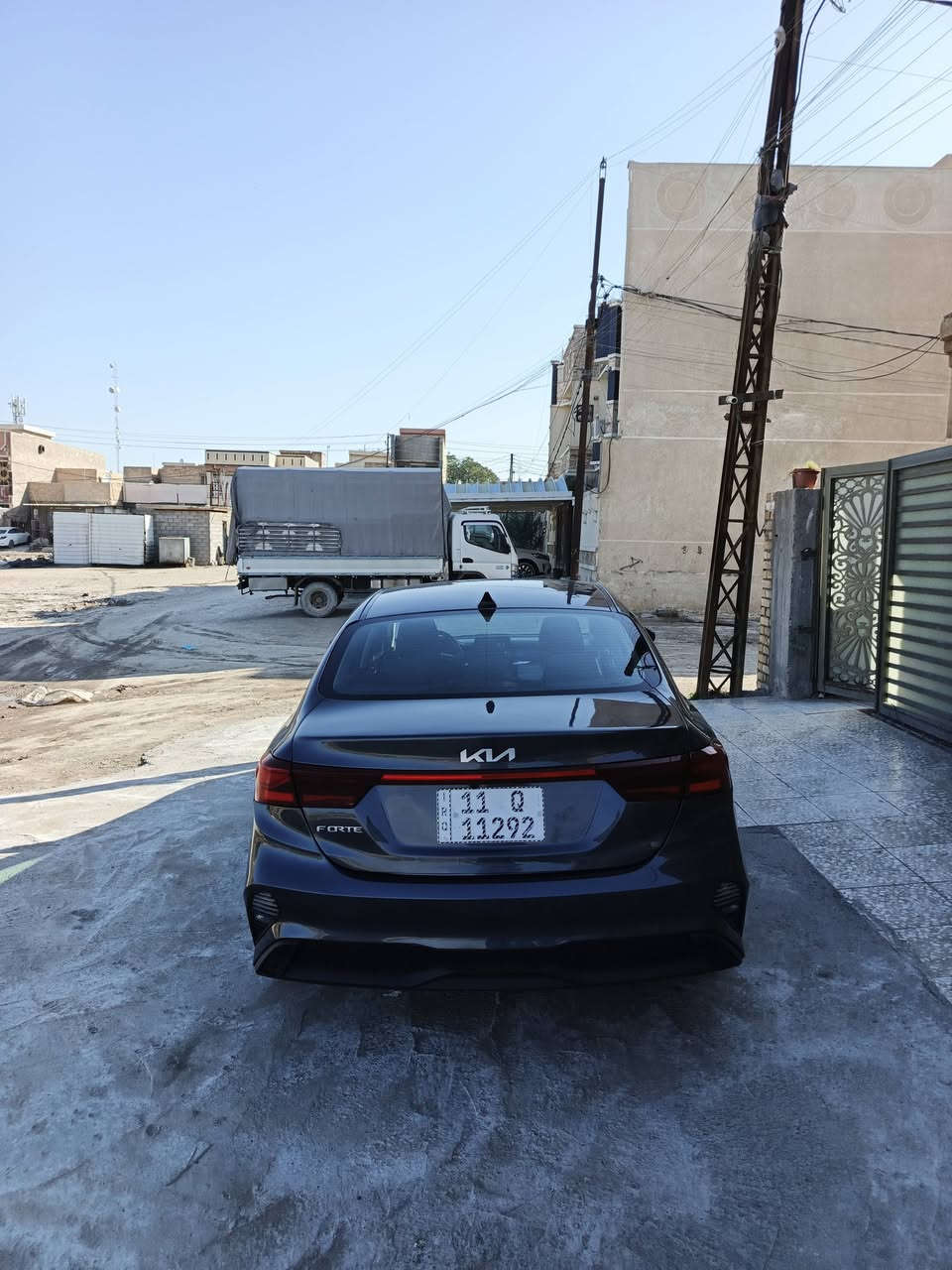 السلام عليكم
فورتي 2023 
دخول جديد وتسجيل جديد ماشيه 34 الف
حادثها مرفق باالصور بدون كص نفس الجاملغ متصلح ومصبوغ
وباب وره السكن صبغ فقط وبارد بحافه البنيد 
بدون ايرباك السياره سعرها 154وبيها مجال 
***********
مكاني كاظمية
