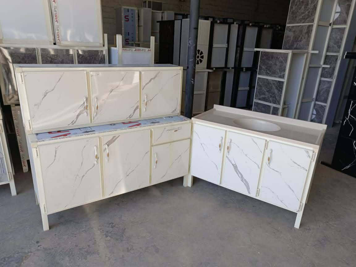 كاونتر مترونص  ارضي.وملحق مترونص
وسنك متر و 20 سم . 

السعر  235

توصيل المحافظات موجود 
للحجز والاستفسار مراسله 
*********** واتساب
