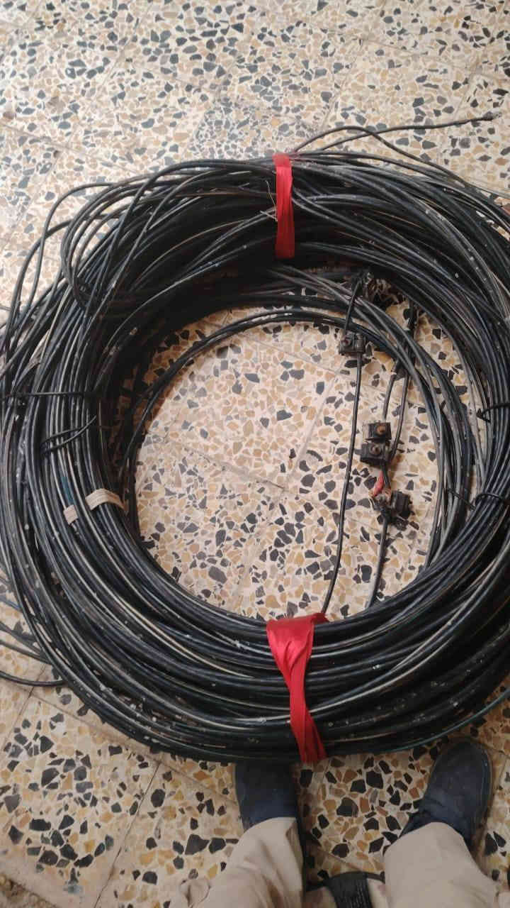 ضفيره مال واطي  الطول 100متر والحجم 120 رابع خطوط والخامس الشيال وياهن تيل التواجد العماره حي الرحمه ***********
