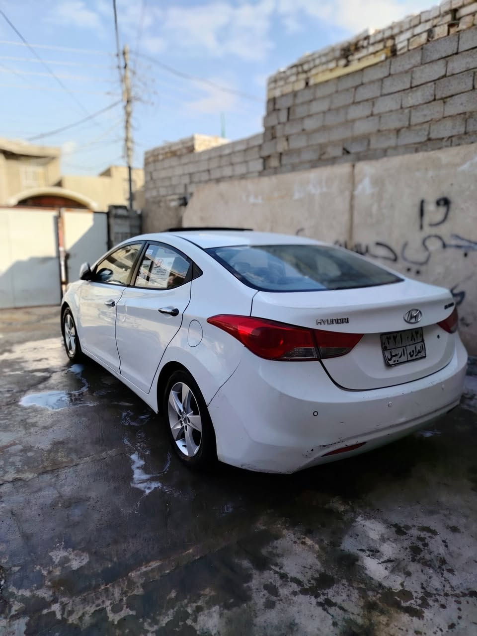 سلام عليكم للبيع النترا مديل 2014 فول مواصفات شاشه كامره تحكم سترين حاكيه حساسات خلفيه يدات نيكل فتحه تخم تاير مكينه 1800 سياره مال جناي خمسه ويلكب رقم أربيل بسم شركه اتريد تحويل او وكاله مضمون سياره لاصبغ لاضربه لا تبديل ماعده بس باردات بيها باقي كفاله عامه مكاني بلنجف الكوفه شارع مطار شراي يتصل ونه خادم *********** سعر ١٠٤ بيها مجال قليل
