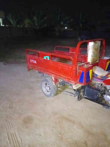 ألسلام عليكم ستوته موديل 2014مكينه 22اوراق اصولي شاصي مكفول السعر 850وبيه مجال العنوان بابل قظاء المحاويل رقم راعيهه ***********رقم***********
