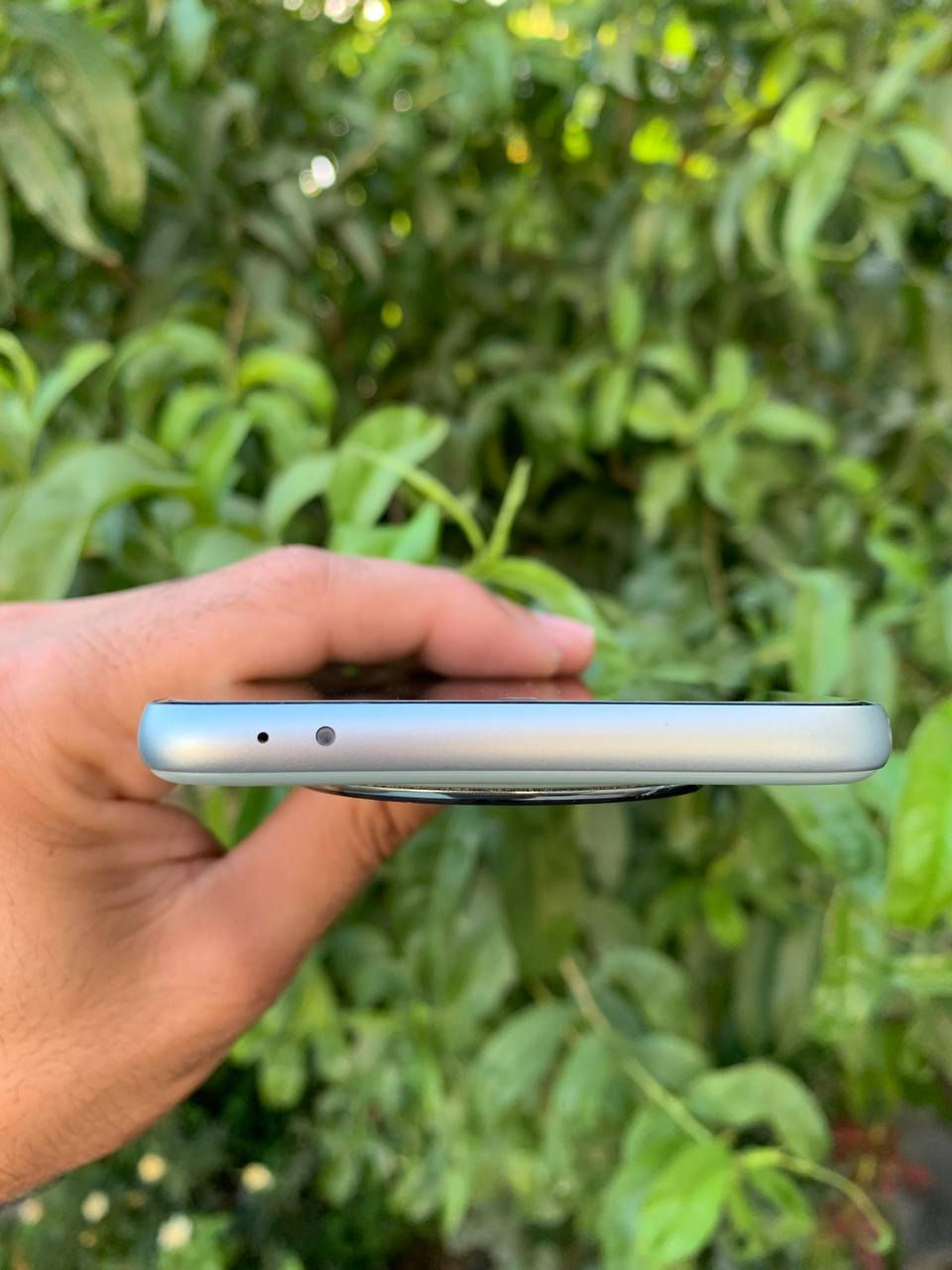 Honar x9c smart 256 gb ram 12 للبيع كلش نضيف اخو سفر ٦ اشهر مستخدم كارتون و شاحن ماله كله باقي ضمان جيبال سعر ٢٧٥ بي مجال قليل ***********
