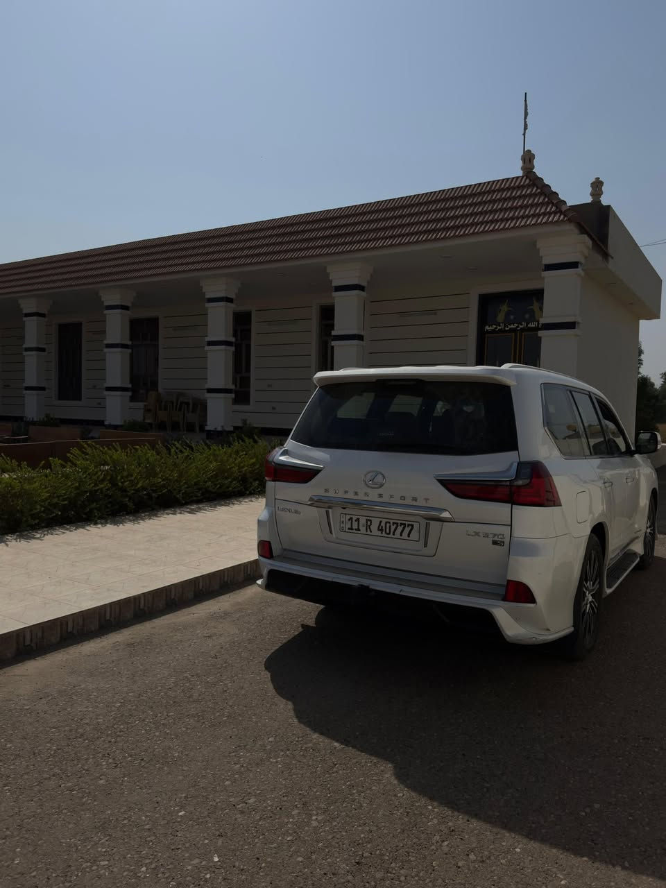 لگزس 2018 سوبر سبورت
السلام عليكم ورحمة الله و بركاته

. لگزس سوبر سبورت للبيع
.مكفولة كفالة عامة 
. ماشية 136،000كم
.فول مواصفات 
.السعر 74،000$
.للتواصل ***********
