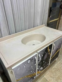 سنك مرمر مستعمل نظيف سعر ١٠٠ مكان بغداد واتساب 07746189218 بغداد, العر...