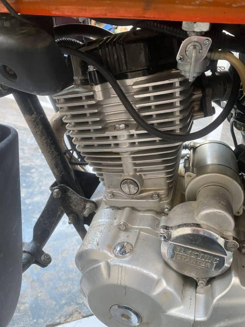 ايراني.... 2024 مكينة200cc
5كير نظيفة كهربائيات كشر مكينة مكفولة 
مكاني ألاعظمية السعر 600 
 ***********
