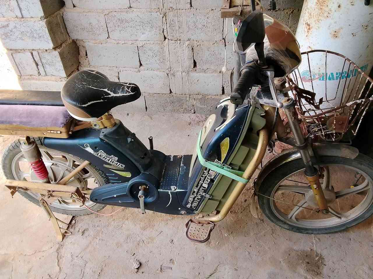 والسلام عليكم بايسكل مثل ما موضح بلصوره لايت هورن كله شغال بطارياته ٣يقرن عشره و٢تعبانات سعره 200 وبي مجال مراوس يرهم للعنده


**إذا كنت صاحب هذا الإعلان وتريد حذفه لأي سبب، رجاءا أرسل رسالة إلى الدعم الفني**
