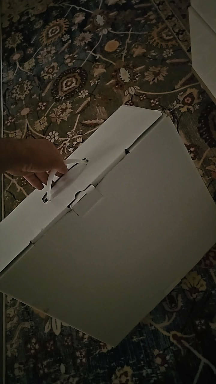 سلام عليكم عندي هذه البلي استخدام شخص واحد ويجوز مالاعب بي ٣٠٠ ساعه جبته وياي من المانيا اريده ب٥٥٠


**إذا كنت صاحب هذا الإعلان وتريد حذفه لأي سبب، رجاءا أرسل رسالة إلى الدعم الفني**