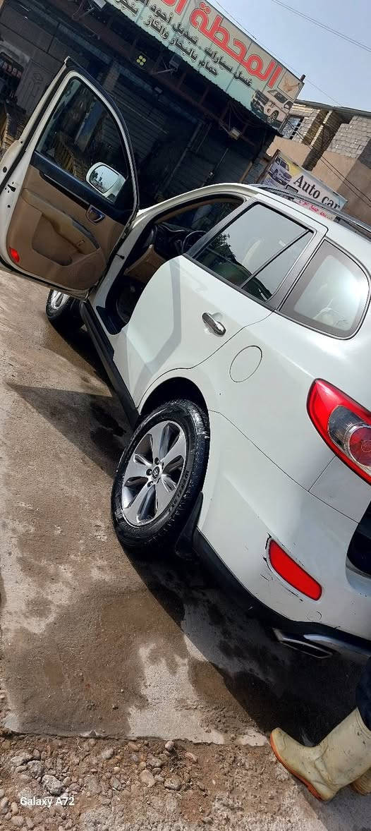 12 شركه العامه بيع او مراوس حسب القناعه 7 واكب محرك 6 بنيد صبغ فقط بدون اي ضرر
***********
