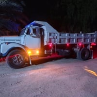 اسكانيا 111 للبيع محرك 12 ونص رقم انكليزي بغداد  جاهزه للشقل اني مكلف ...