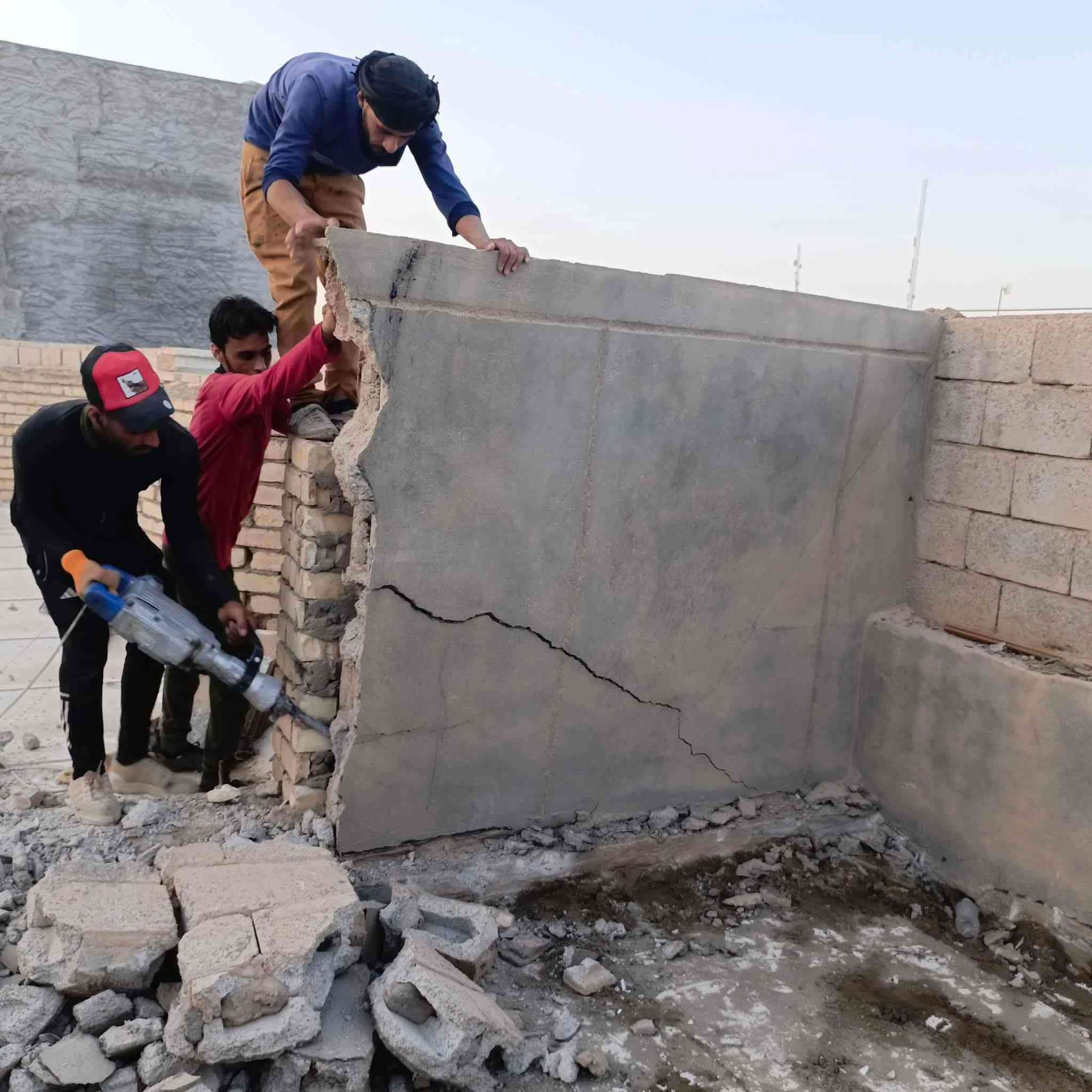 سلام عليكم  / يوجد كادر عمل جاهز/ تصعيد مواد/ تنضيف بيوت/ تفليش/ تكشيط/ تنضيف حدائق/ دفن نهري  / شقلنه ليل ونهار   /ومعداتنه جاهز/ ماعليك بس تصال على رقم  /     سلام عليكم  / يوجد كادر عمل جاهز/ تصعيد مواد/ تنضيف بيوت/ تفليش/ تكشيط/ تنضيف حدائق/ دفن نهري  / شقلنه ليل ونهار   /ومعداتنه جاهز/ ماعليك بس تصال على رقم  /    ***********
