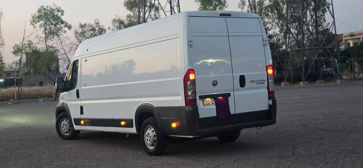 فيات كرفان كفالة عامة موديل 2015
fiat ducato maxi
محرك كاز
كير عادي 7 نمر
شاشة كامرة داش كام 
كفالة عامة 
ماشي 70 الف كيلو 
موجودة باربيل 
رقم اربيل باسمي 
***********
*********** أربيل, العراق
