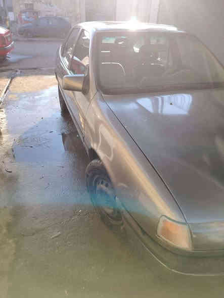 سياره فكترا حجم 16 
نص مكينه قصه 10ايام صار من شديناها 
طخم تاير جديد
طخم الصدر جديد
بطاريه جديده 
فول عادي 
صبغ حزام جماليه
كور معمر جديد
كم شفت جديد 
السعر 38 وبيها مجال قليل
رقم الهاتف: *********** اسيا 
رقم الهاتف: ***********كورك
