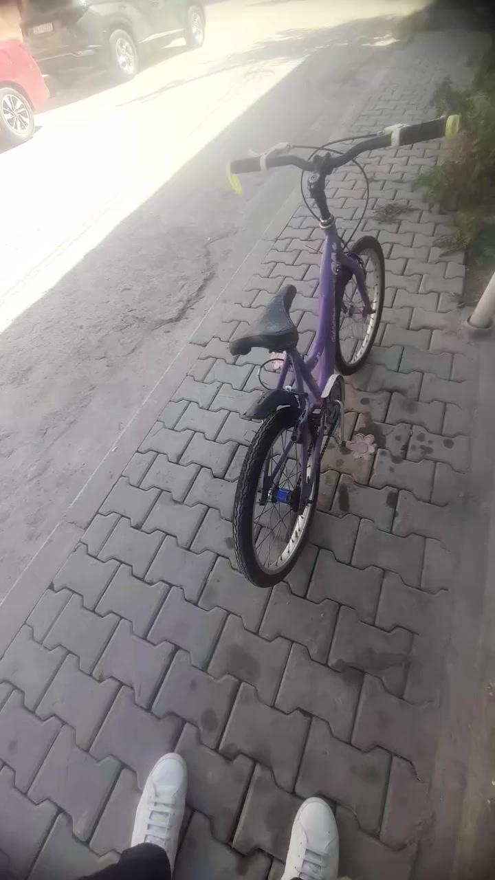 السلام عليكم متاح باسكل حجم ٢٠ أوربي رياضي كامل من كلشي اي نقص مابي السعر ٣٥ الف التحرير 
***********
