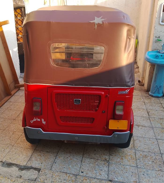 تكتك للبيع 22 شهر 11 
سعرها 9 وبيها مجال مابيها ولاضربه كفاله عامه

***********
***********

الفيديو باول تعليق
