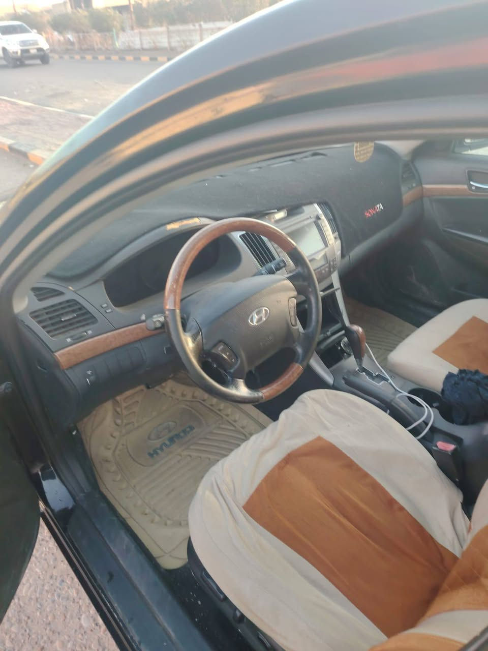 سوناتا موديل 10 المقدس//سياره/ متوومه/سياره كفاله من ضربه وتبديل جاهزة من كلشي كير مكينه كفاله كهربائيات حداديه تخم تاير كله شغاله تبريد شغال.  السعر 👈.  60. وبيها مجال العنوان العمارة 🦅 مكلف بنشر شراي تصل علا صاحبه 📞‏‪***********‬‏
