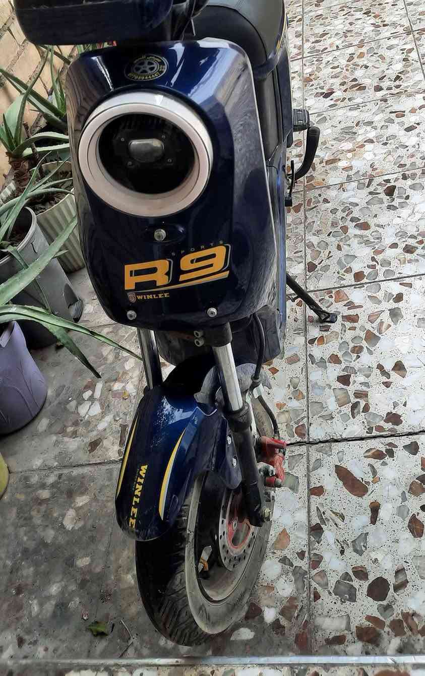 السلا عليكم
دراجه R9 للبيع 
الموديل 2026
4 سرع
السرعه 109
شركه ونلي
نظام بارك شغال
نظام بك شغال
2 كارتات تشغيل + 1 سويج + بصمه قفل وتشغيل
دراجه نظيفه ما ماشيه 
السعر 545 بيه مجال قليل


**إذا كنت صاحب هذا الإعلان وتريد حذفه لأي سبب، رجاءا أرسل رسالة إلى الدعم الفني**