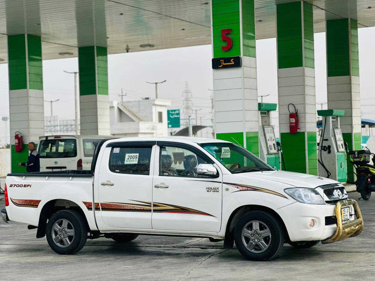 السلام عليكم. للبيع. بيكم. 2009 
رقم. انبار. الدولي.  تحويل. مباشر
كويتي باب اول. شاصي 19 كير عادي
صبغ جاملغ الامامي فقط.  والباقي مكفول كفاله عامه.  تخم تاير. 
كير. محرك.  صدر. جاهز. 
تبريد. ثلج.    سياره. جديده.  
مواصفات الكويتي معروفه
المكان.  الانبار. الفلوجه حي العسكري

السعر:155 وبيه مجال

رقم الهاتف:***********
