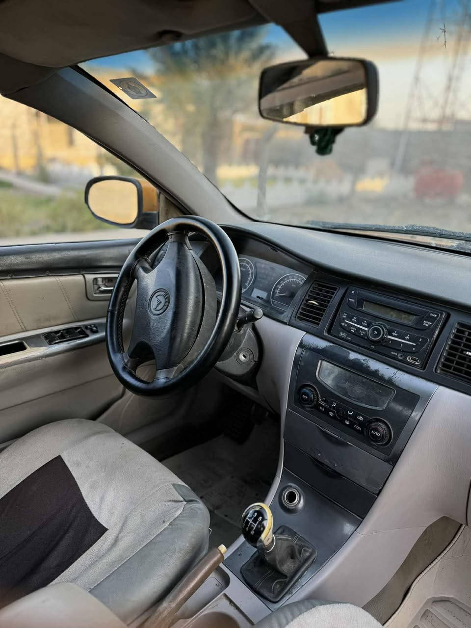 جيلي موديل 12 رقم كوت مكفوله من اي ضربه مكينه وكير جدد العنوان ديوانيه سدير السعر 40 وبيه مجال.
***********
