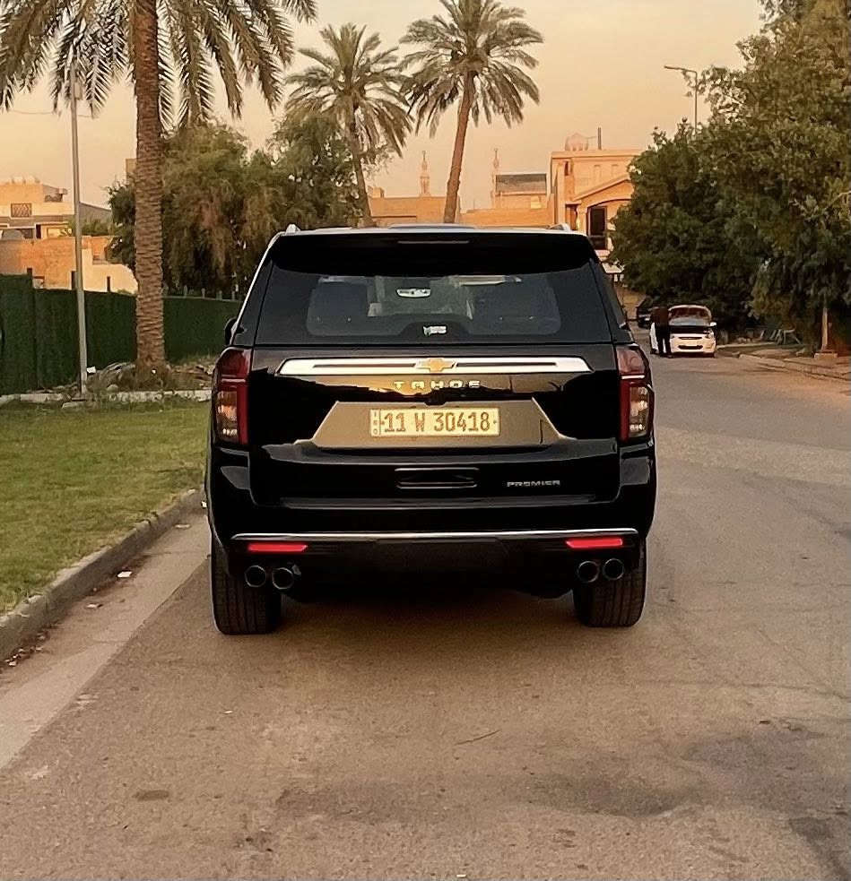 تاهو بريمير ٢٠٢٣ ماشيه ٣٩ الف كيلو باسمنا تحويل خليجي وكاله بيها صبغ ربع الدعاميه وتكحيل بالجاملغ كارت بسيط جدا ميتجاوز ١٥ سم  وبيها تكحيل بسيط بالباب الخلف السائق وموضح بالسونار المرفق مع الصور صدر امامي خلفي جيد جدا محرك مكفول كير مكفول مسويلها ادامه كامله حتى هايدروليك كير وفلتر جديد هزه وسنويه جديده 
مواصفات البريمر معروفه فول ١/١ سياره جديده واستعمال شخصي مكان السياره بغداد اليرموك السعر ٥ دفاتر ٥٠ الف دولار وبيها مجال بسيط للاستفسار الاتصال على ***********
