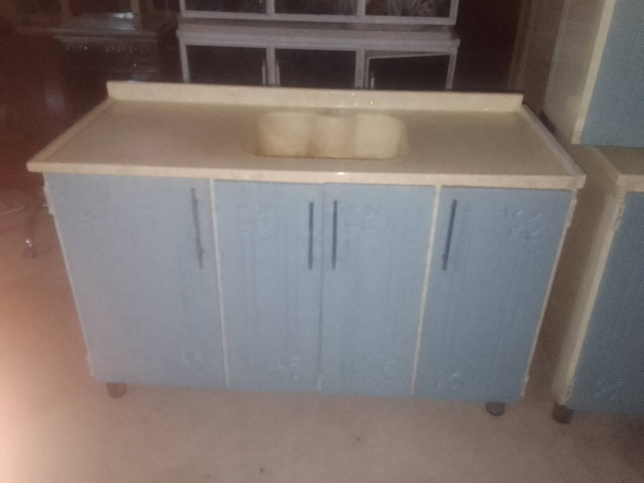 كاونترات الامنيوم البوب اج دي القياس مترين والسنك متر ونص كله مرمر اصلي الشراي يتفضل خاص مكاني بغداد حي اور رقم الهاتف بي واتساب اي ستفسار خاص ***********
