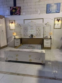 غرفة نوم • نظيفة ٩٥٪ • شد ونقل